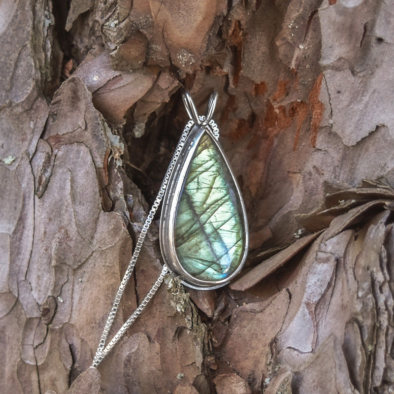 Reversible Northern Lights Labradorite Pendant No. 1 - Silver Pendant   7395 - handmade by Beth Millner Jewelry