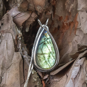 Reversible Northern Lights Labradorite Pendant No. 4 - Silver Pendant   7398 - handmade by Beth Millner Jewelry