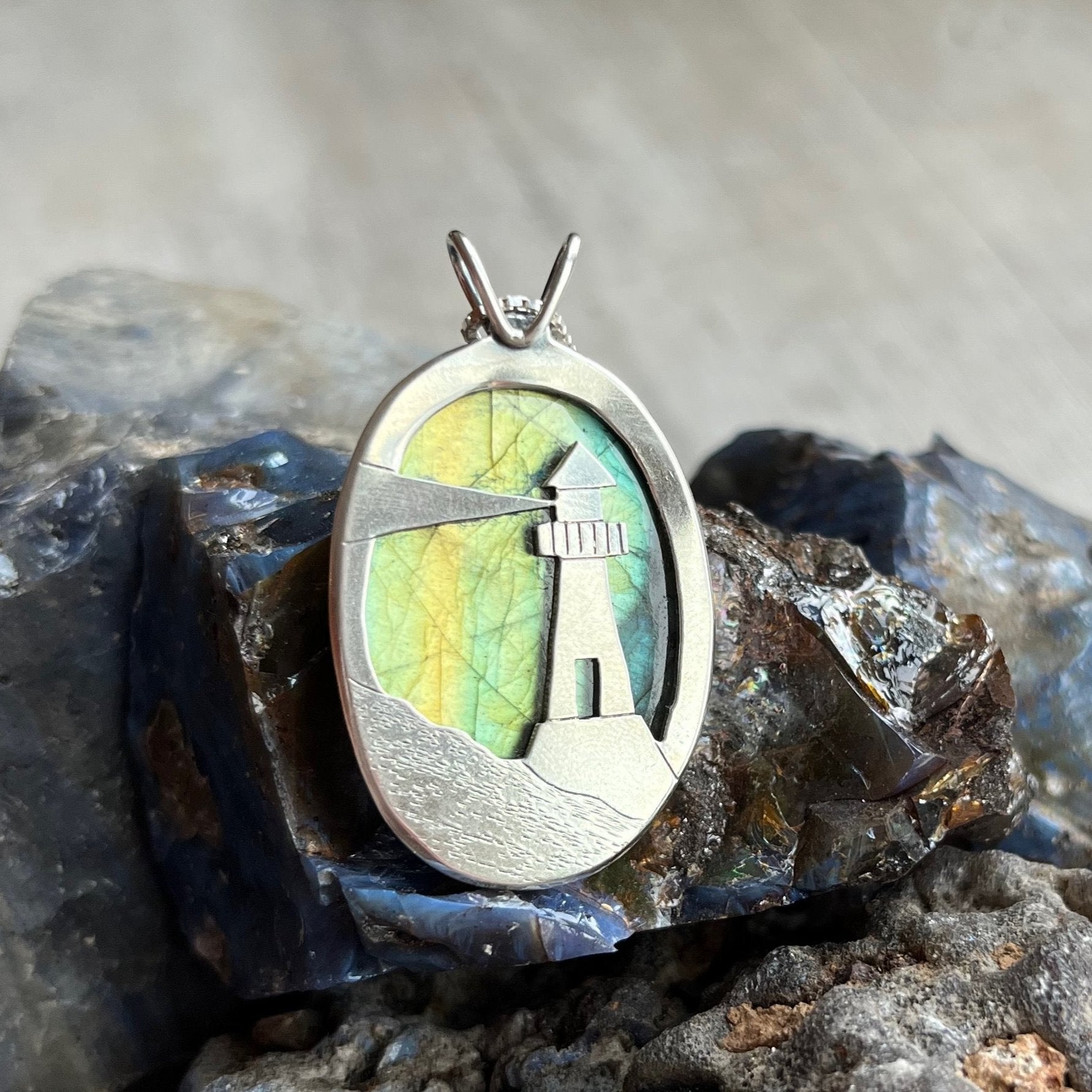 Reversible Lighthouse Northern Lights Labradorite Pendant No. 15 - Silver Pendant   7431 - handmade by Beth Millner Jewelry