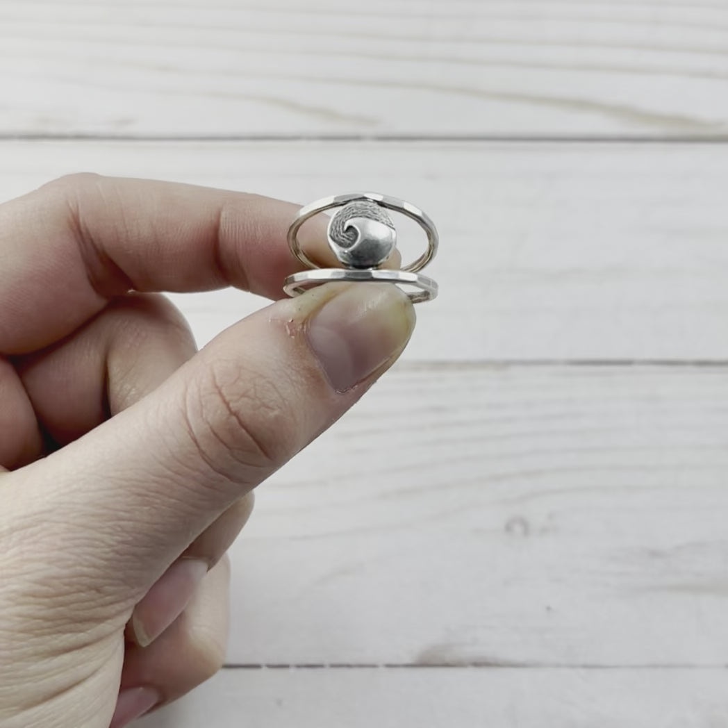 Mini Cresting Wave Ring - Beth Millner Jewelry