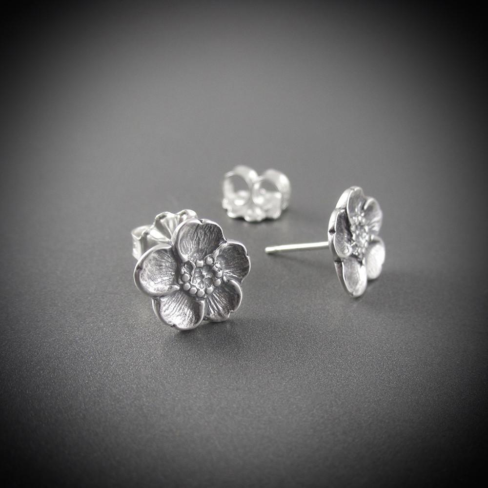 Small Buttercup Post Earrings - Silver Earrings   2694 - handmade by Beth Millner Jewelry